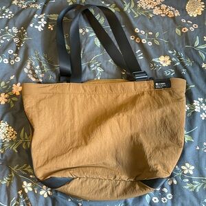 Lululemon tote bag